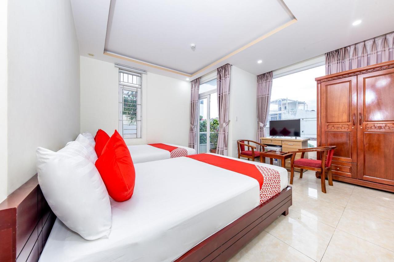 Oyo 587 Trang Long Hotel Nha Trang Exterior photo